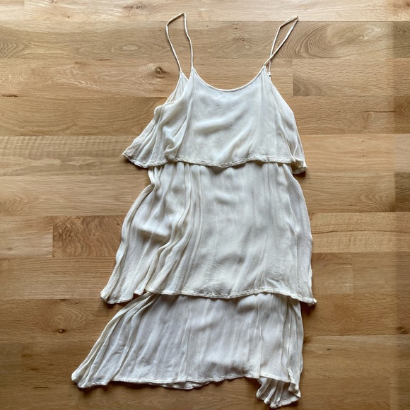 LACAUSA Dresses & Skirts - LACAUSA Gaia Tiered Crinkle Slip Dress Sz S EUC Cream